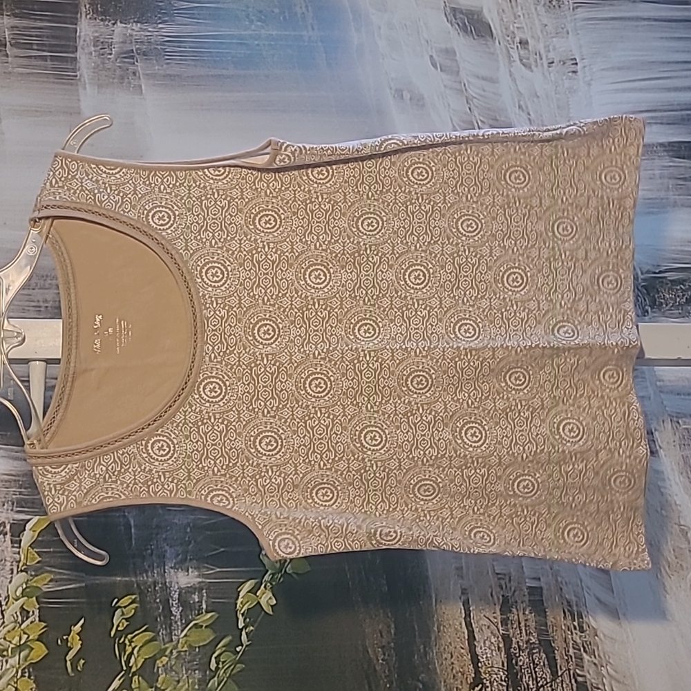 White Stag Womens Medium beige tan geometric scoop neck tank top